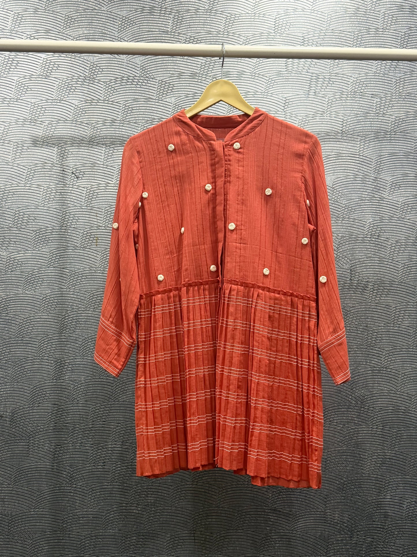 RUST COTTON PLEATED TOP