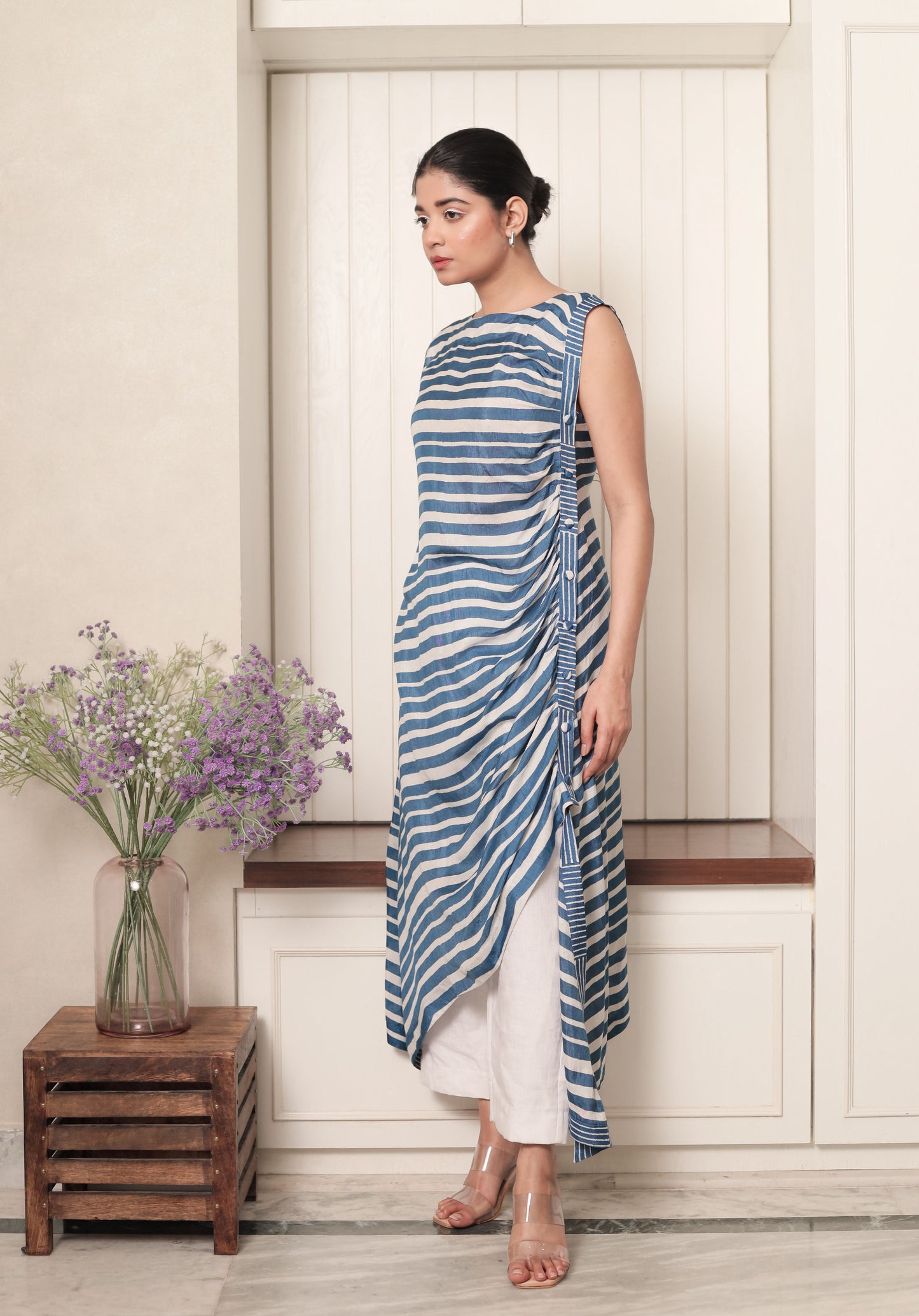 BLUE AND WHIITE STRIPES PLEATED DRESS